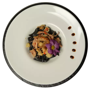 PENNETE-RIGATE-NEGRO-CON-FRUTOS