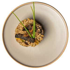 RISOTTO-CON-MIX-DE-HONGOS-Y-VEGETALES-AHUMADOS